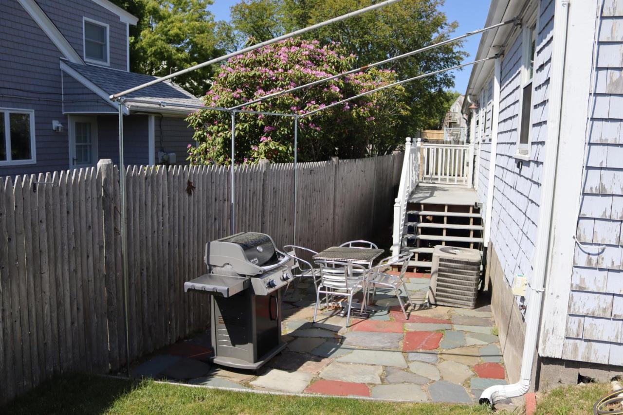 Seaside Serenity, Just A Block /0.1 Mile Away From The Beach Yarmouth Port Eksteriør billede